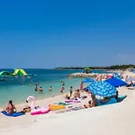Apartments Mare